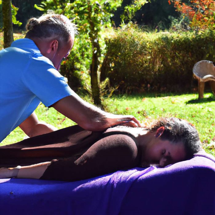 Le Massage Thaïlandais : Guide Complet sur cet Art de Vitalité Ancestral
