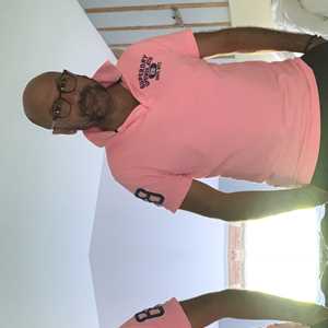 eric, un praticien du massage à Saint-Denis